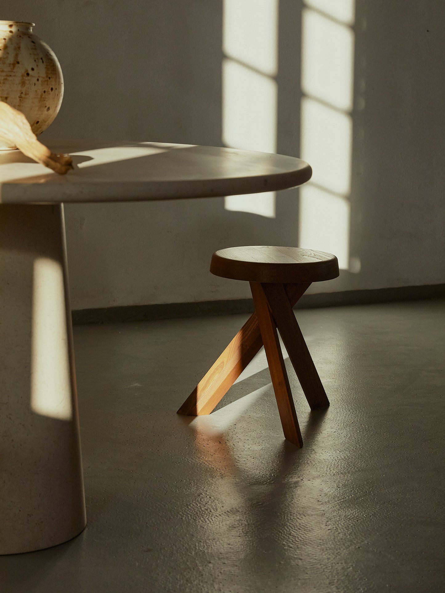Donoma Table