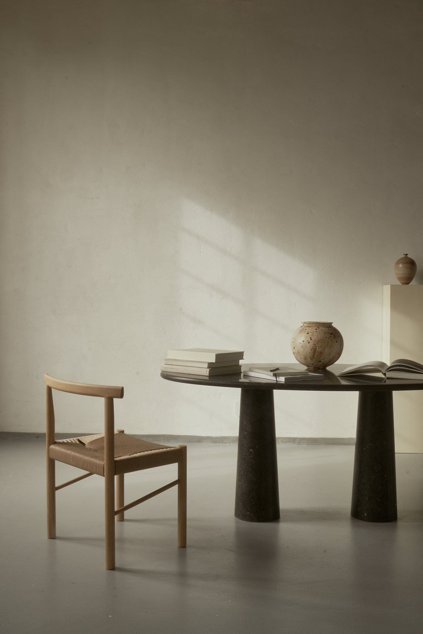 Aponi table