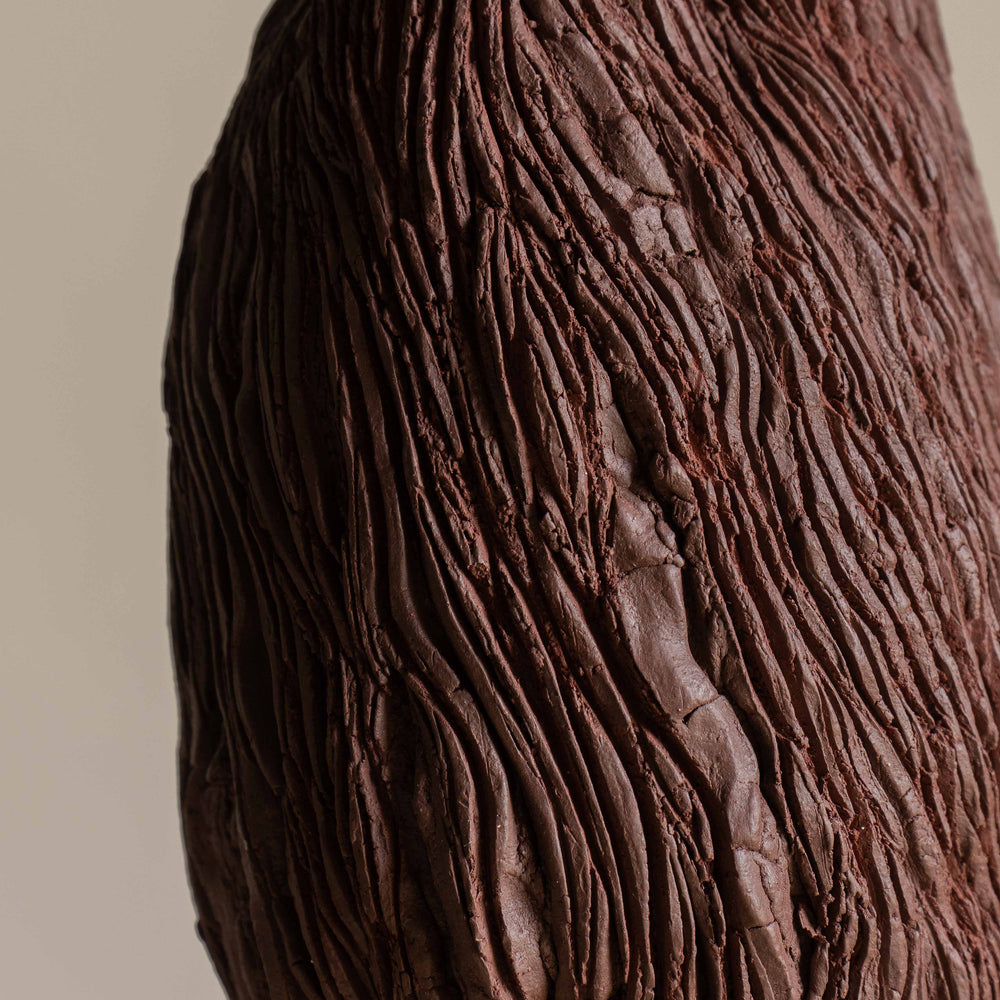 
                      
                        VASE II
                      
                    