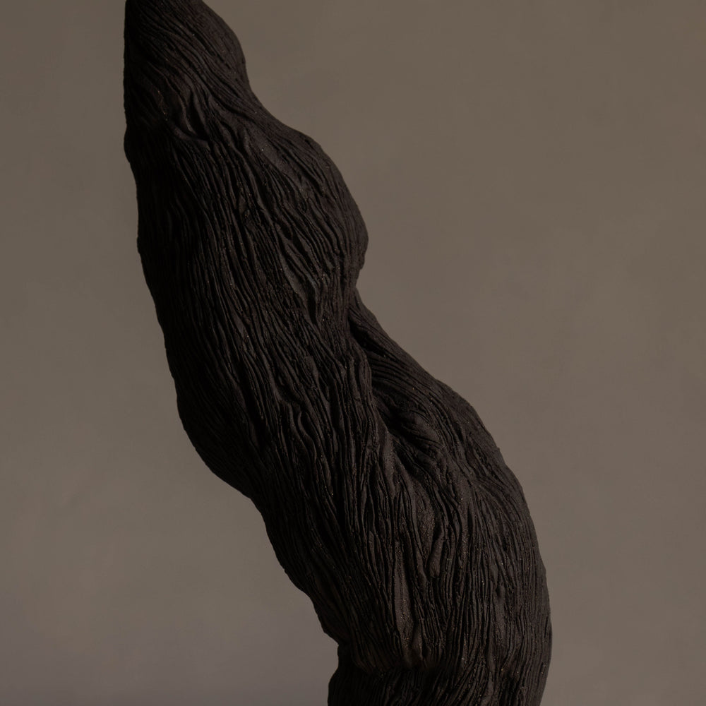 
                      
                        VASE I
                      
                    
