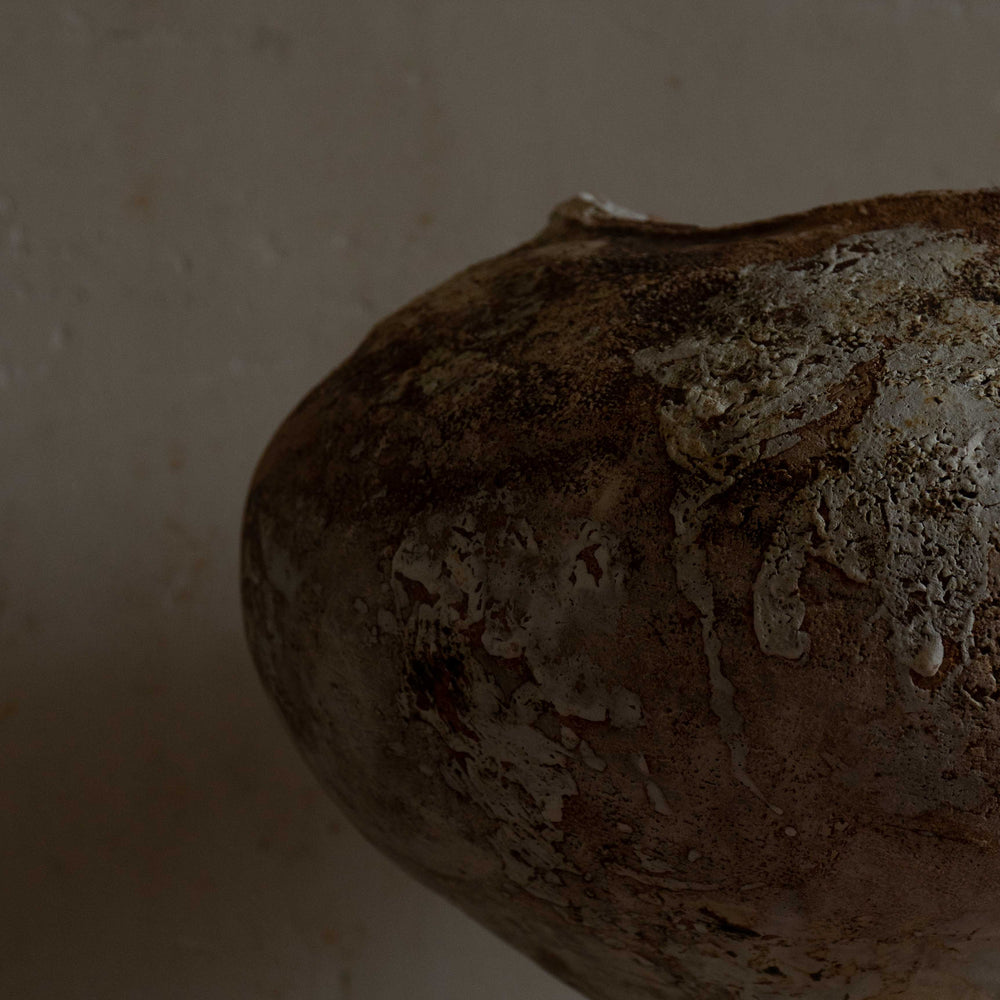 
                      
                        AMPHORA I "MOUVEMENT"
                      
                    