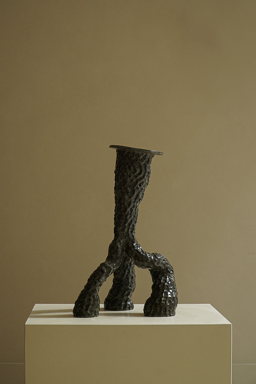 Sculpture tripode