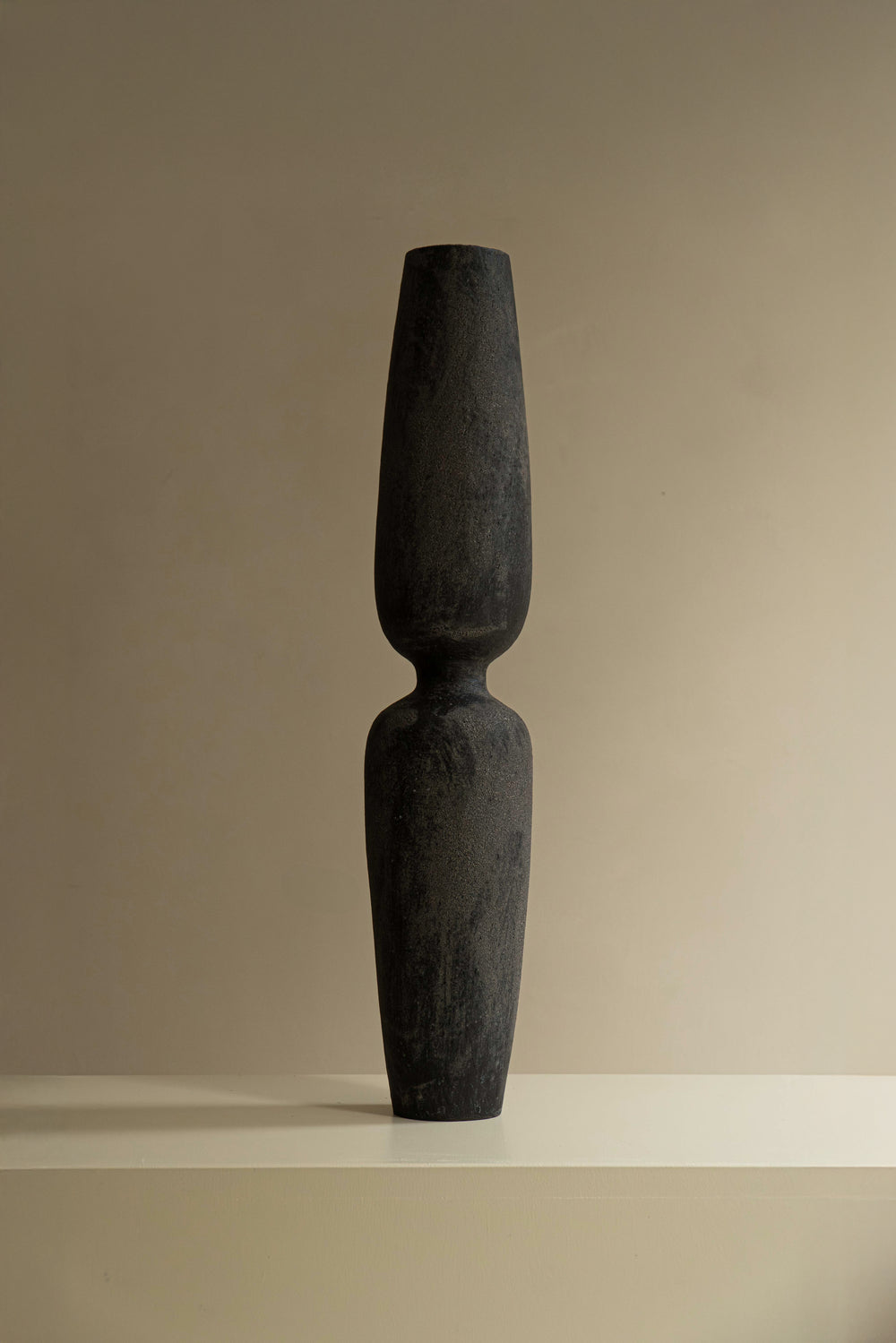 Large Danaïde vase