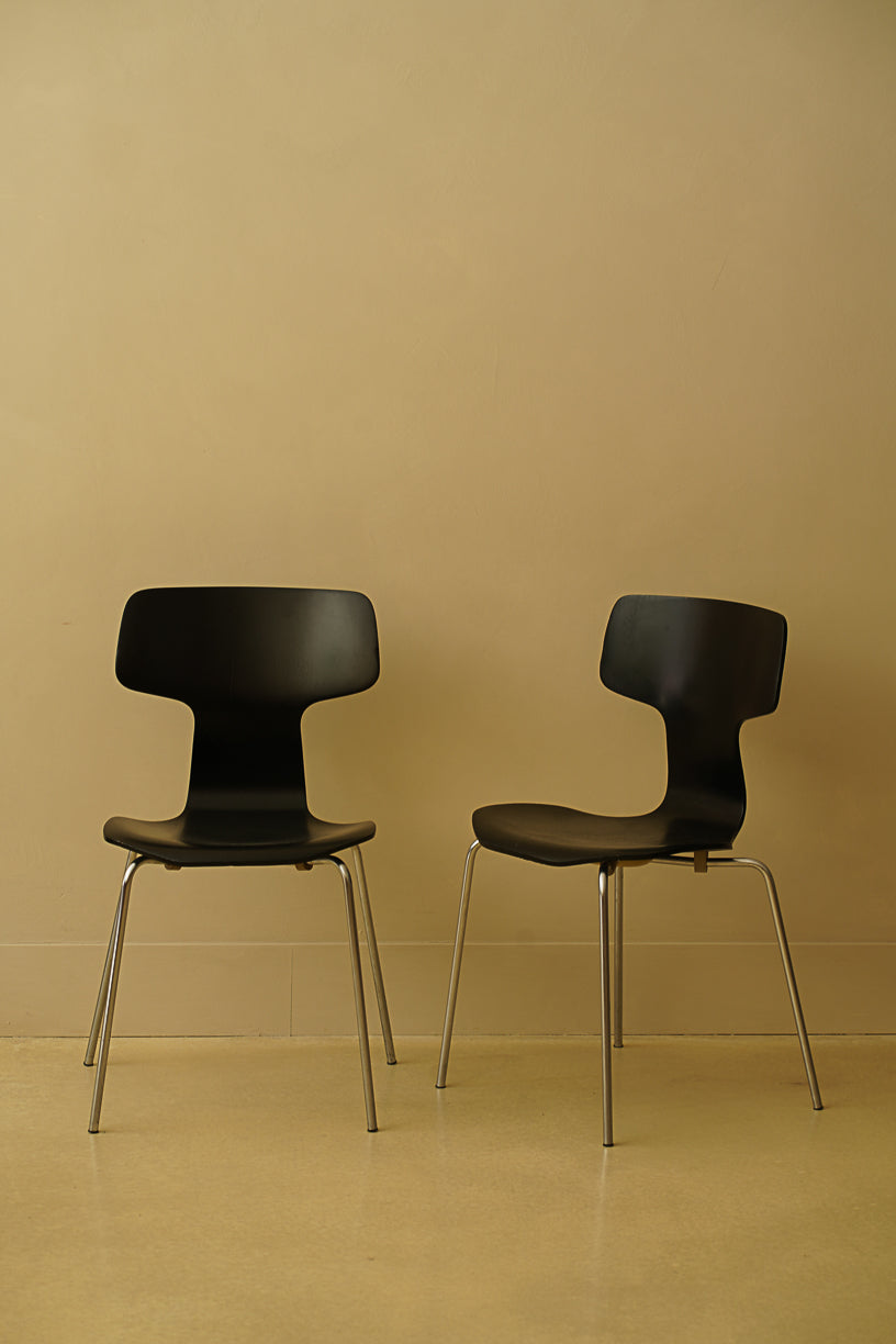 Paire de chaises Arne Jacobsen