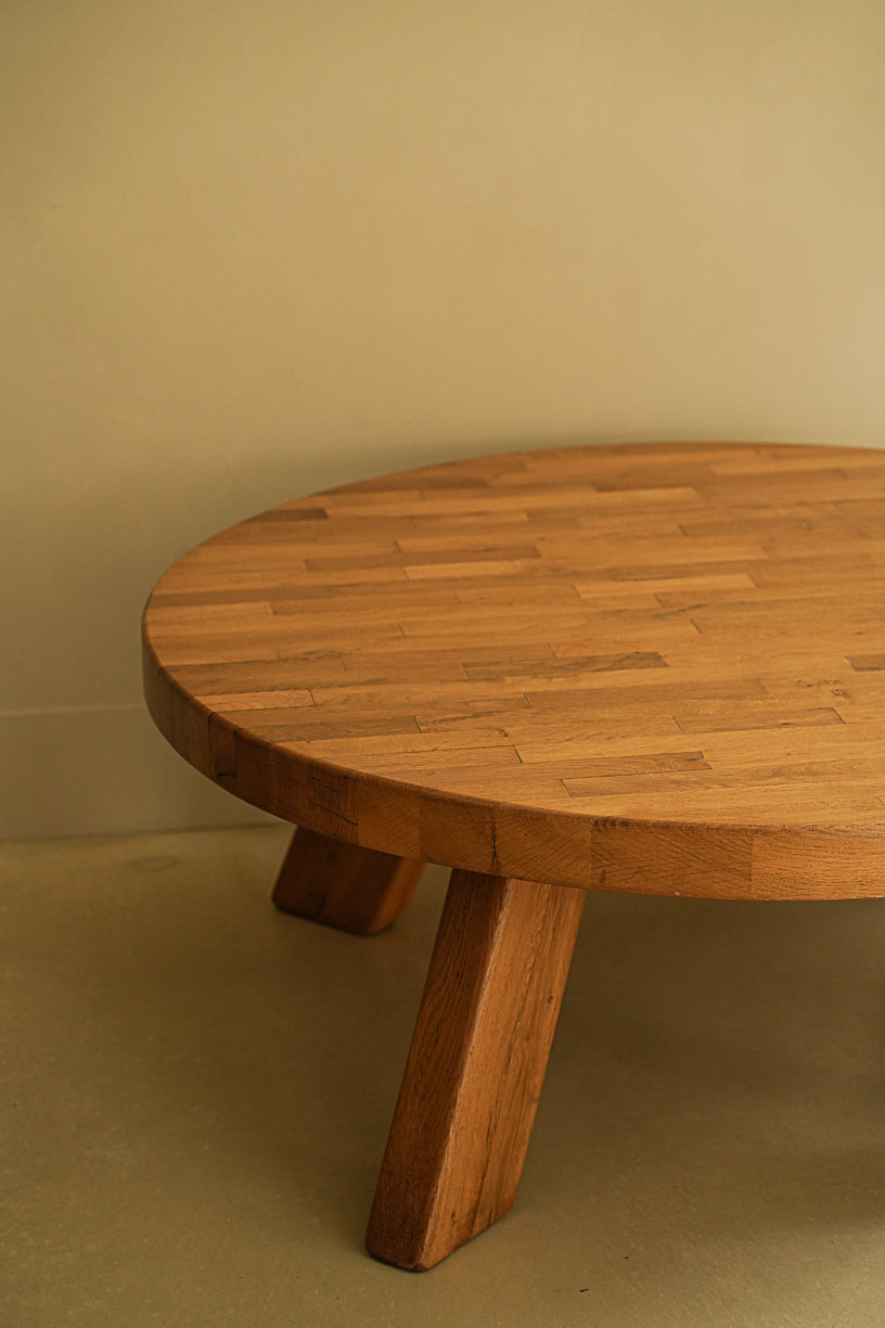 Solid oak round coffee table