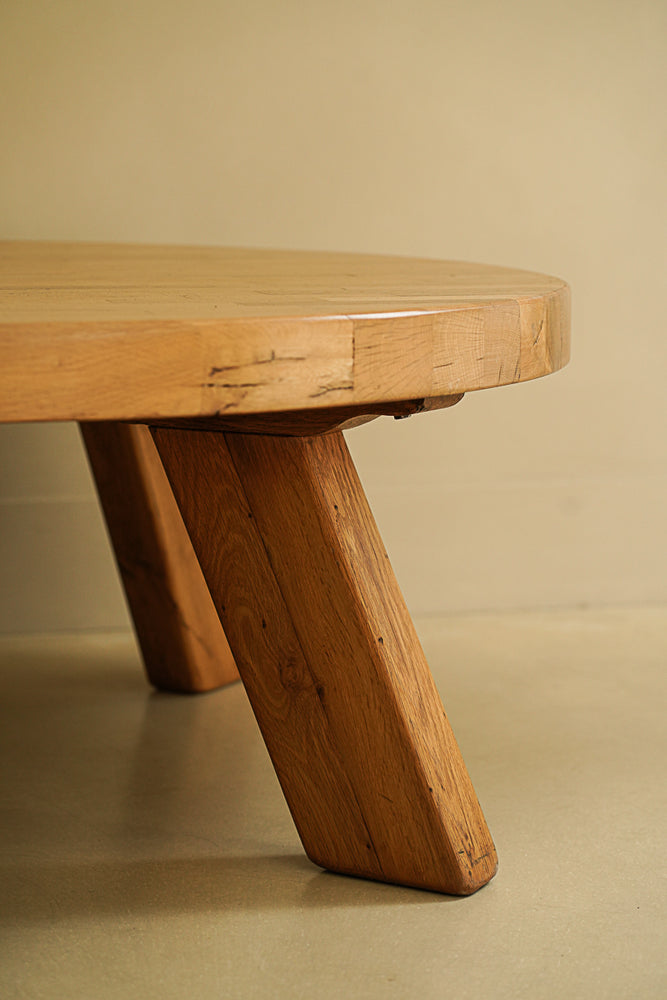 
                      
                        Solid oak round coffee table
                      
                    