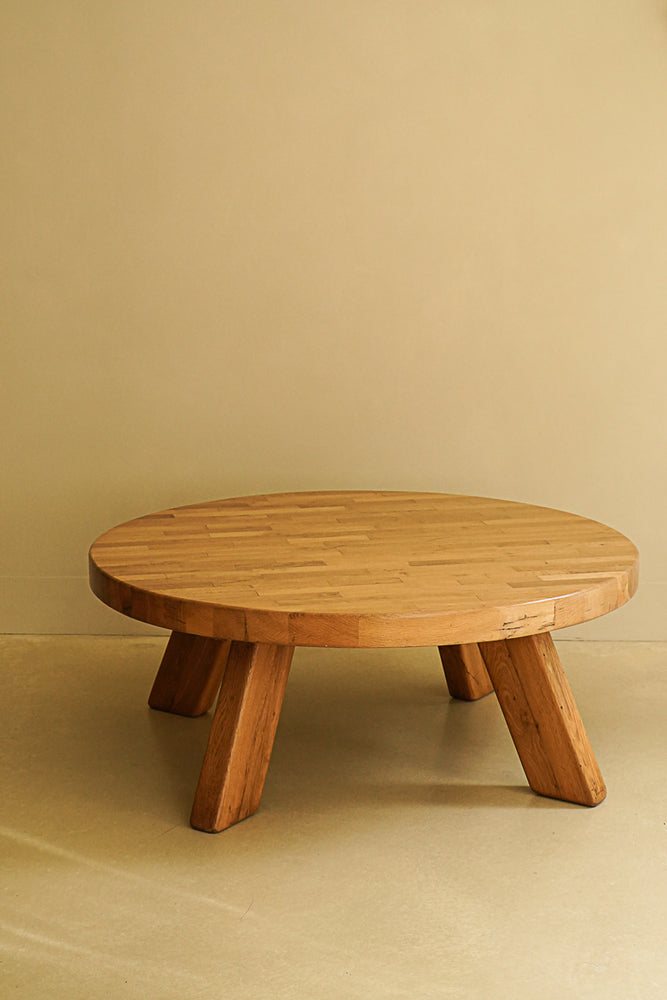 
                      
                        Solid oak round coffee table
                      
                    