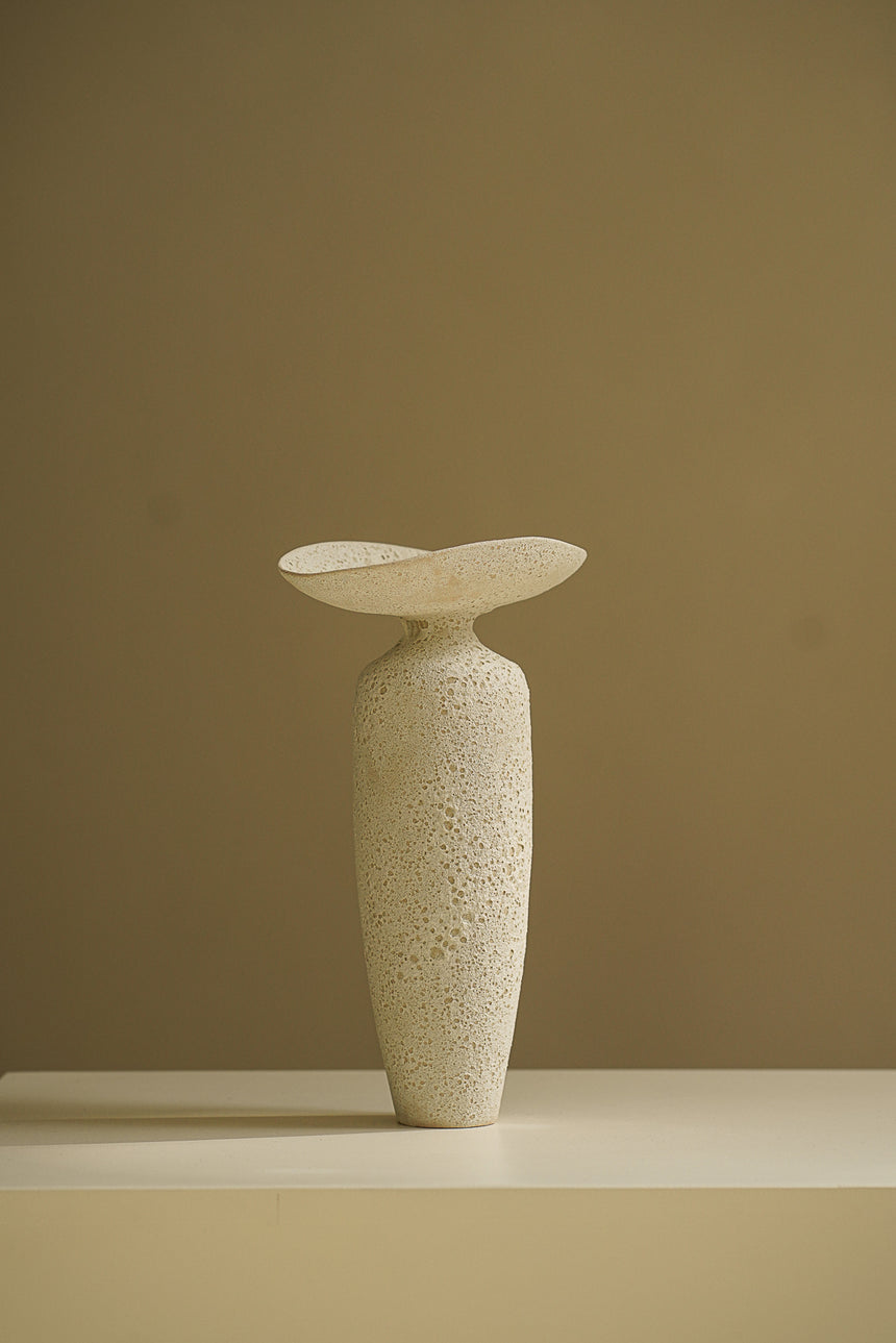 Corolle crater vase
