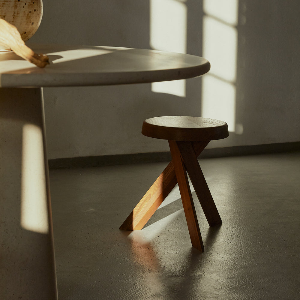 
                      
                        TABLE DONOMA
                      
                    